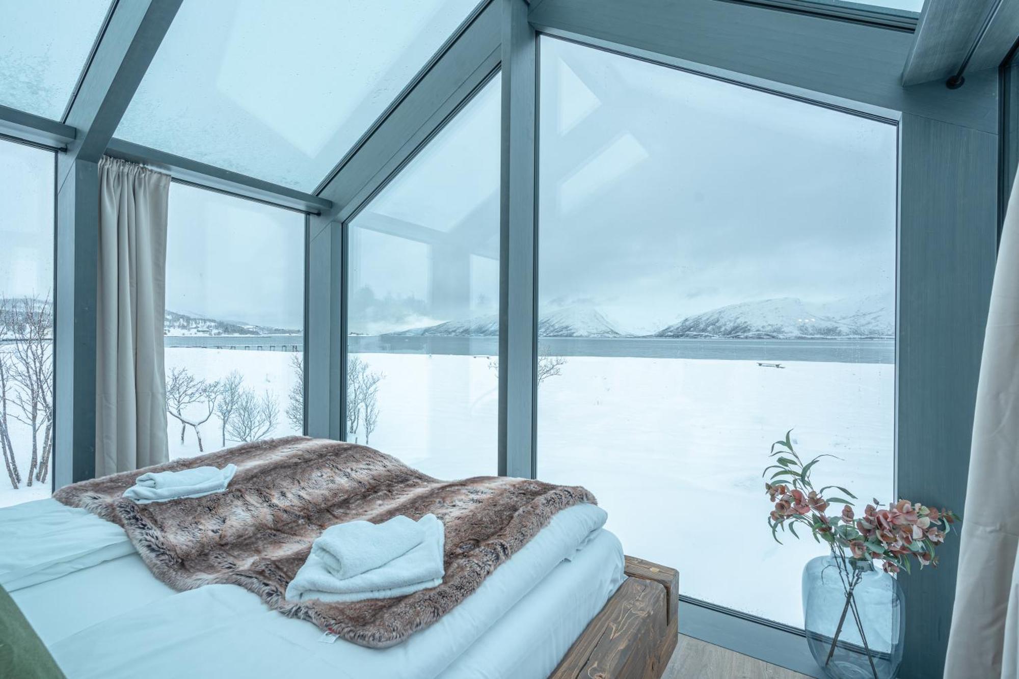Aera - Glass Cabins Tromso Luaran gambar